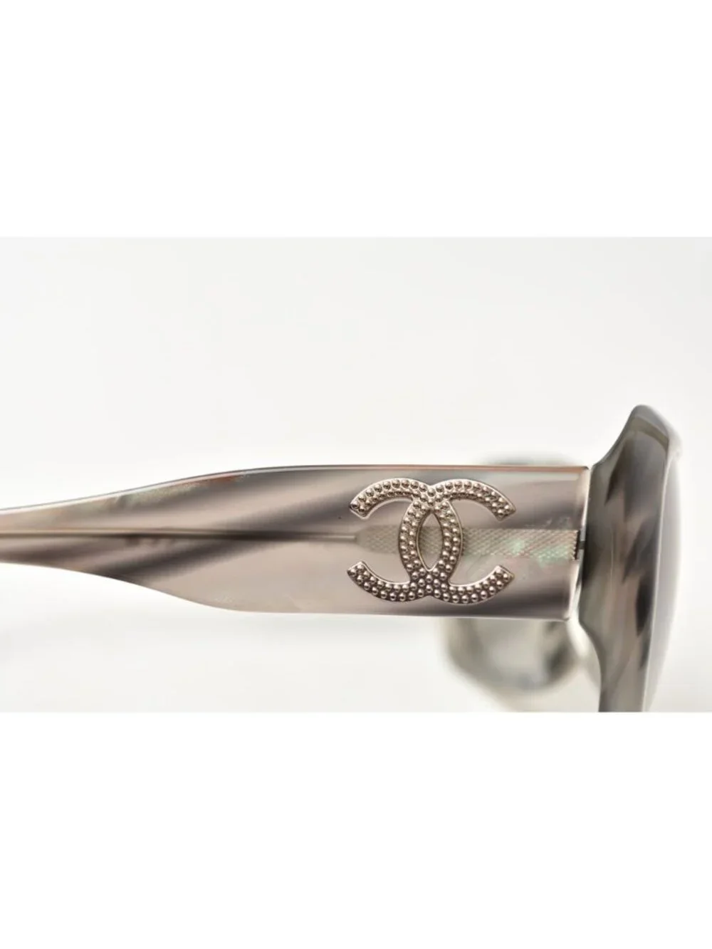 Chanel Sunglasses Eyewear CC Logo Polarized Gray